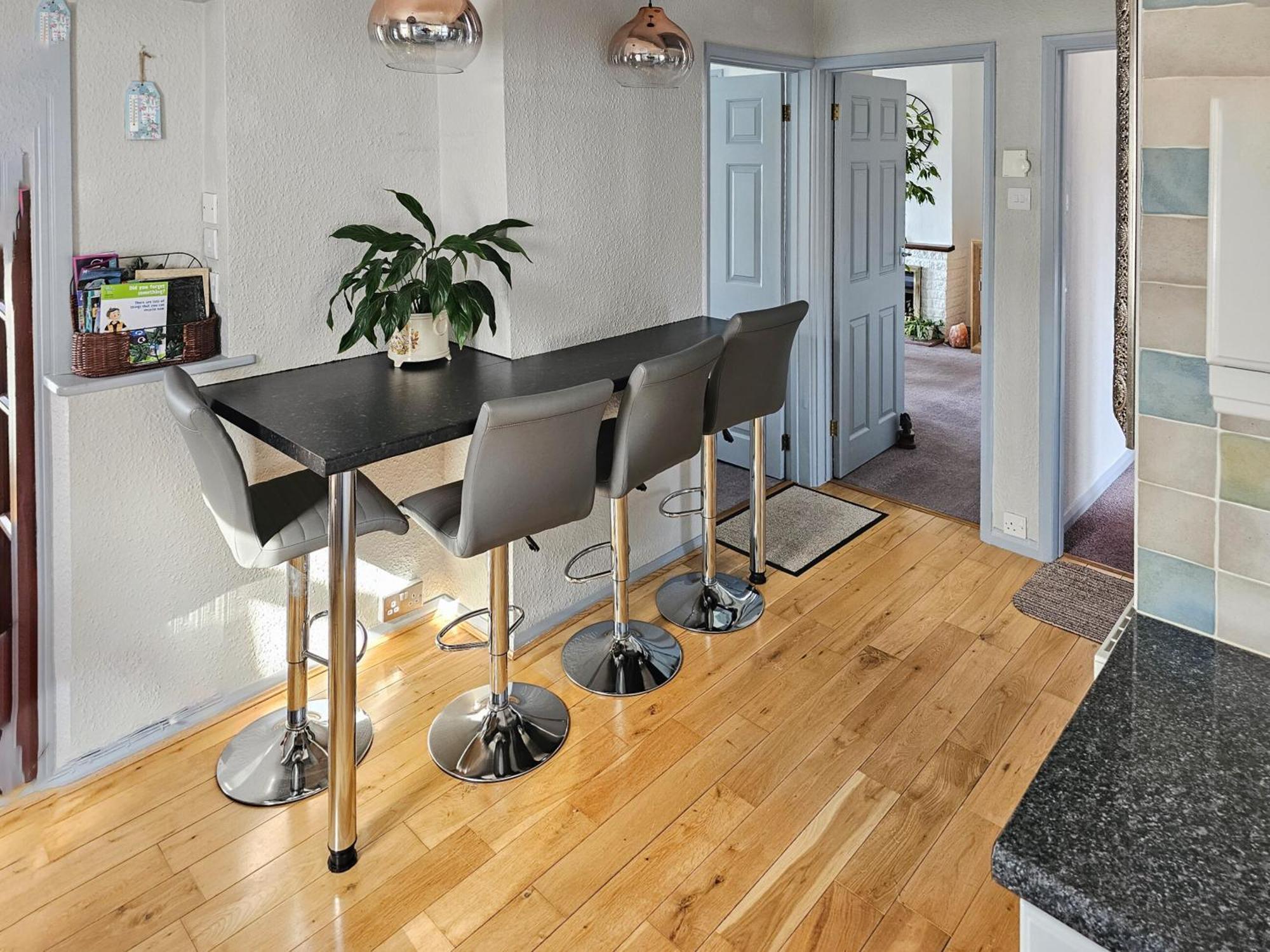 Moor View Villa Нютън Абът Екстериор снимка